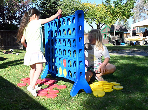 kids playing